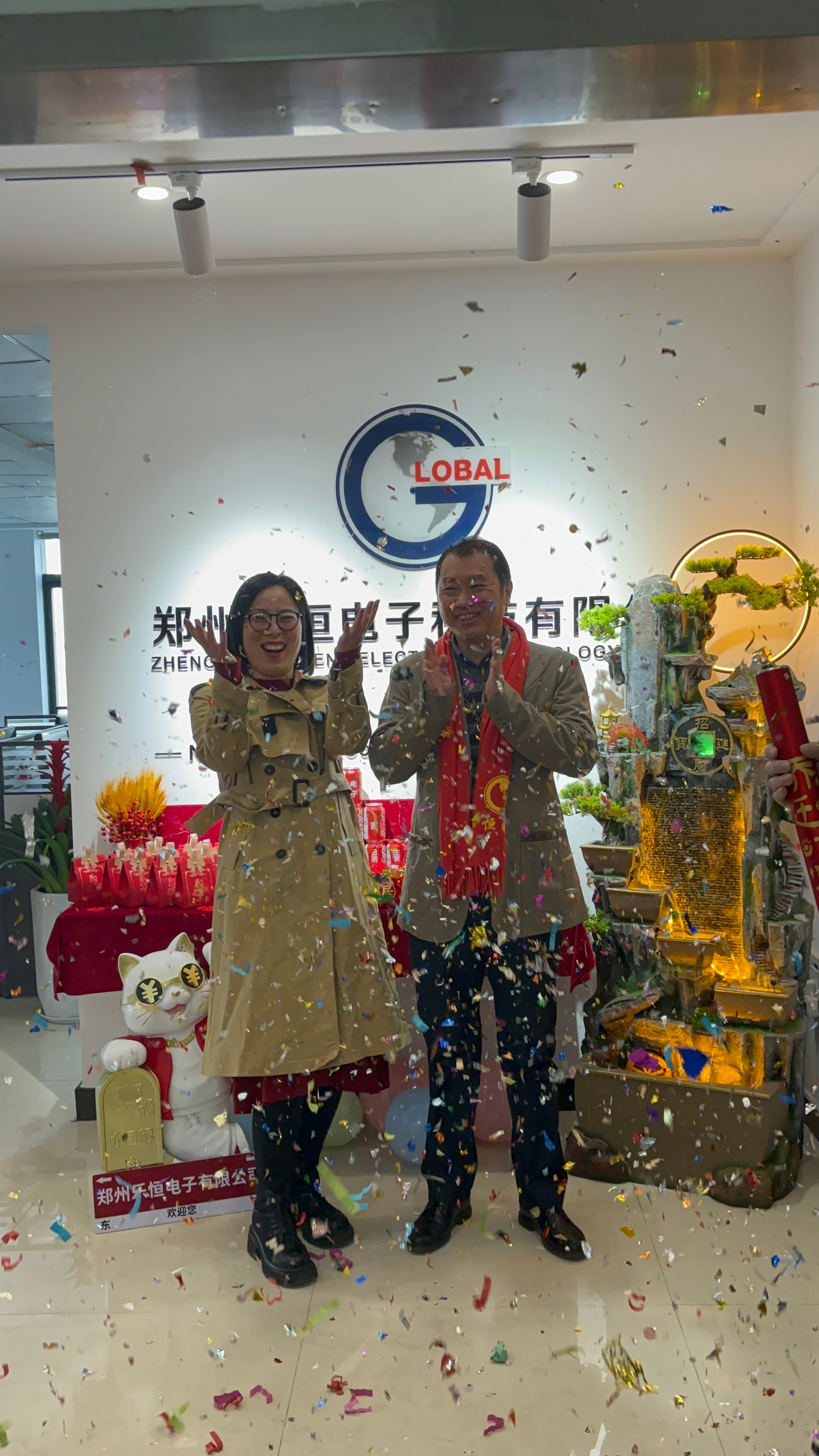 謝さんと徐さんの集合写真