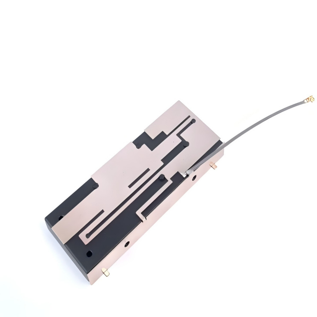 パッチアンテナ