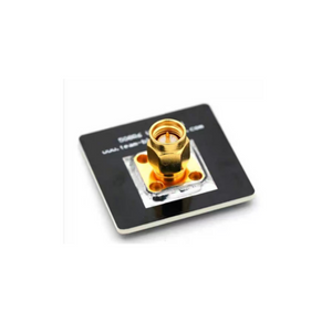 ドローンビデオ用5dBiゲインSMAオスコネクタパッチアンテナ