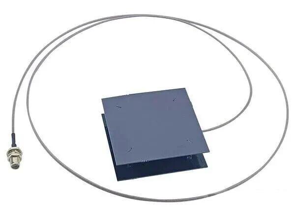 クアドリフィラー ヘリックス アンテナ